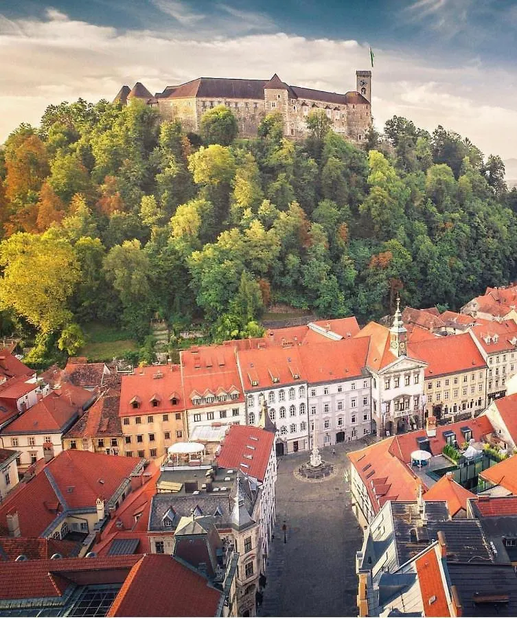 Ab Ljubljana - The Princess Castle Triplex Slovenia